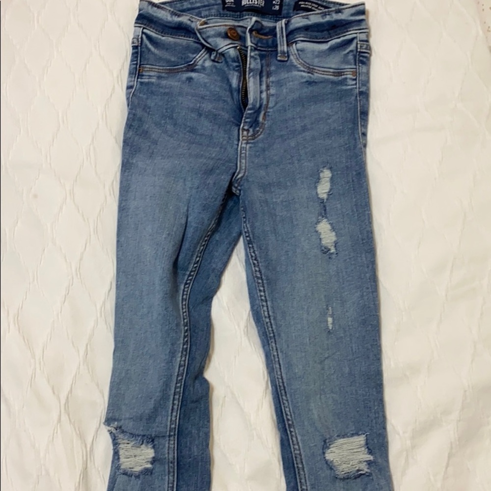 Light blue wash roped jeans